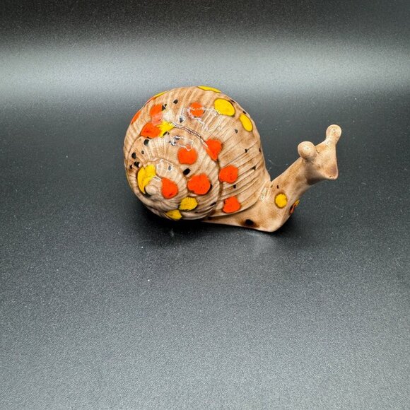 Vintage Boho Hand Painted Ceramic Snail with Speckled Design Tan Orange  yellow - Picture 1 of 11